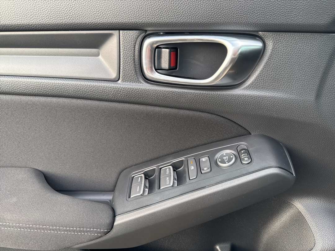 2026 Honda Civic Sport - Image 31