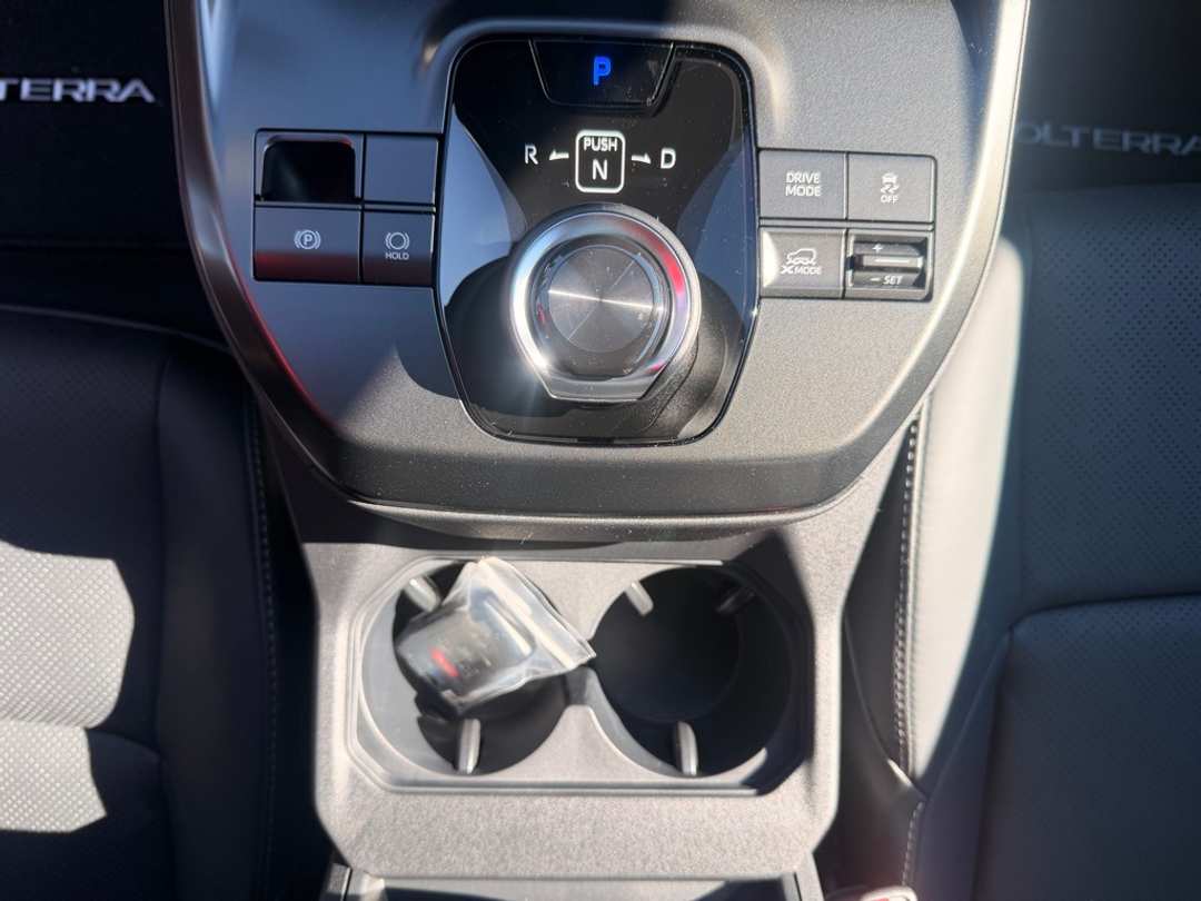 2026 Subaru Solterra Premium - Image 34