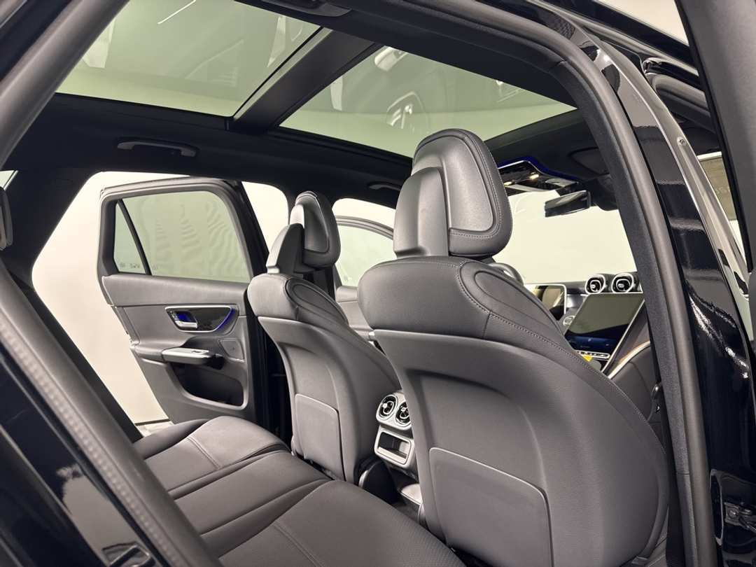 2026 Mercedes-Benz GLC GLC 300 - Image 19