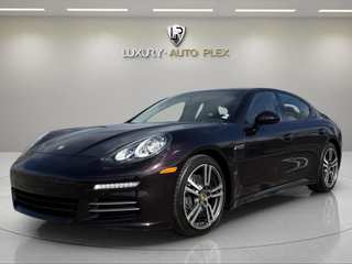 2015 Porsche Panamera 4 4 LOW MILES ONLY 56,000 MILES