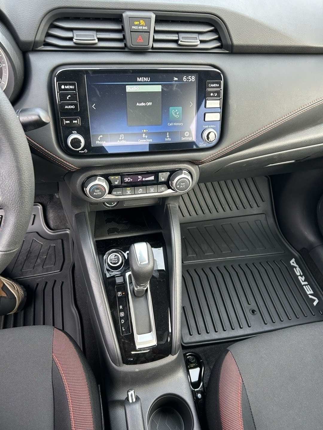 2025 Nissan Versa 1.6 SR - Image 18