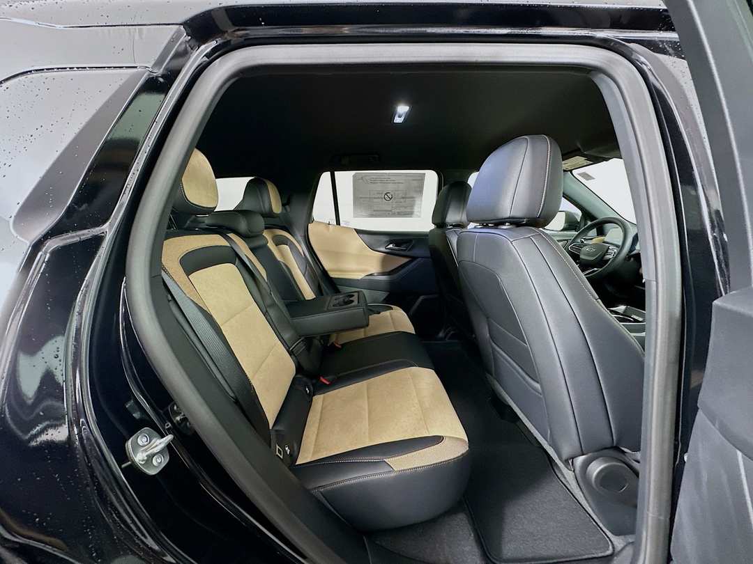 2026 Chevrolet Equinox ACTIV - Image 27