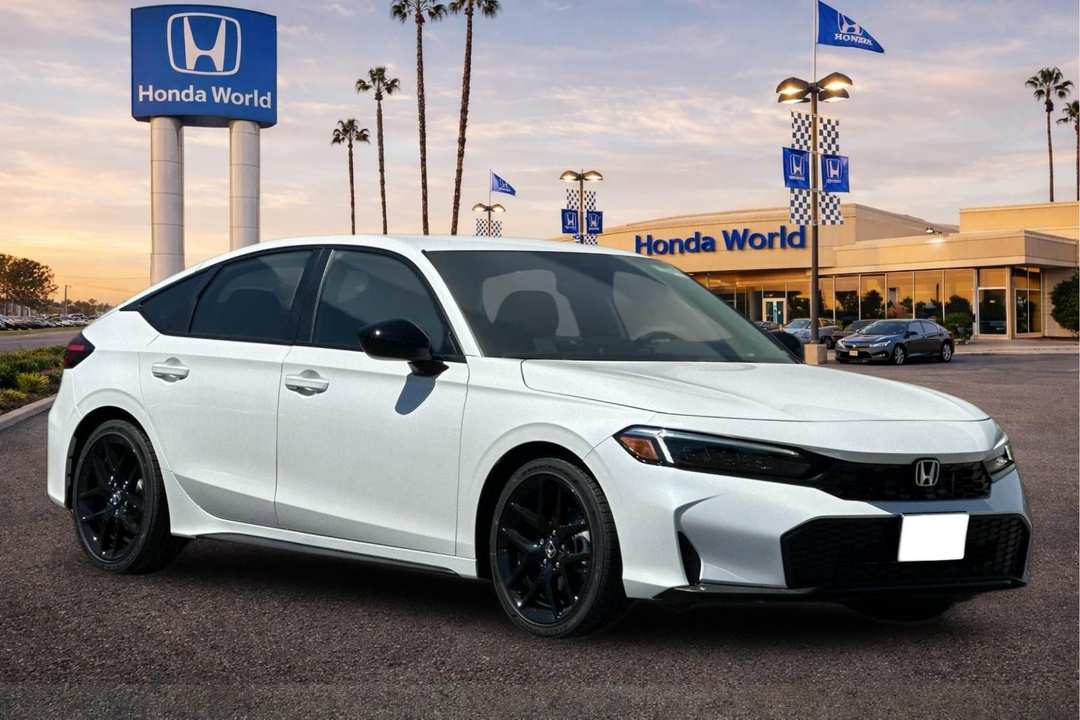 2026 Honda Civic Sport - Image 2