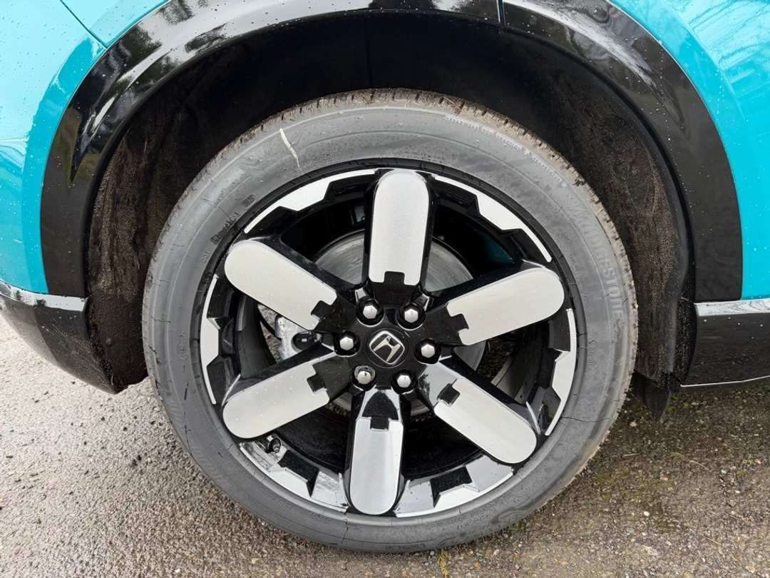 2026 Honda Prologue Elite - Image 9