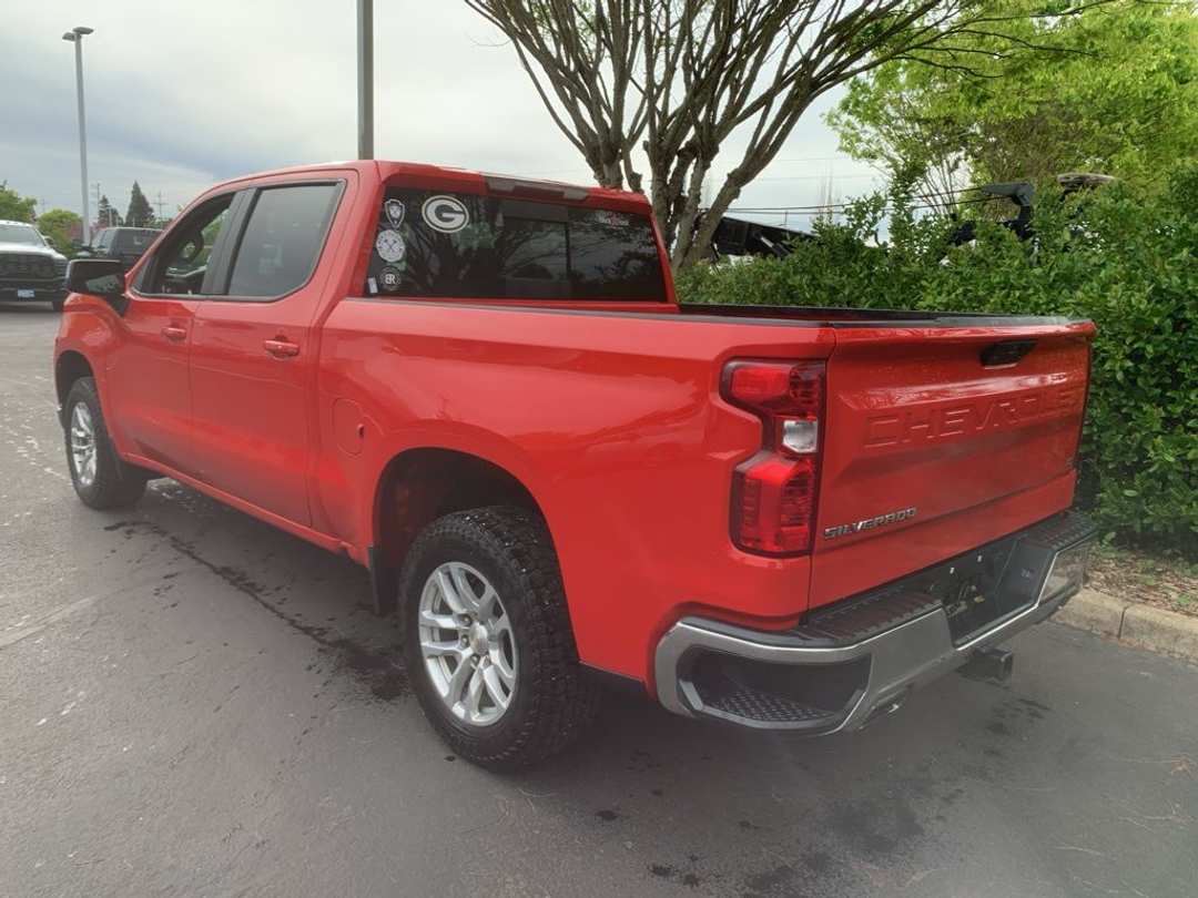 2019 Chevrolet Silverado 1500 LT - Image 2