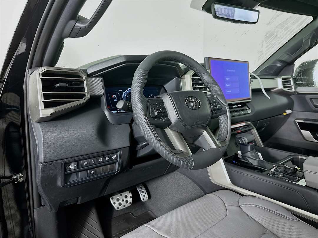 2026 Toyota Tundra Limited - Image 9