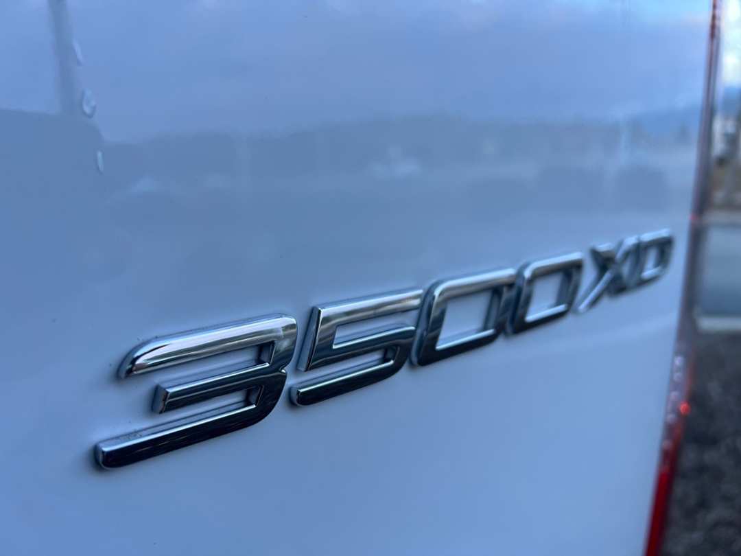 2024 Mercedes-Benz Sprinter 3500 Cargo 170 WB - Image 13