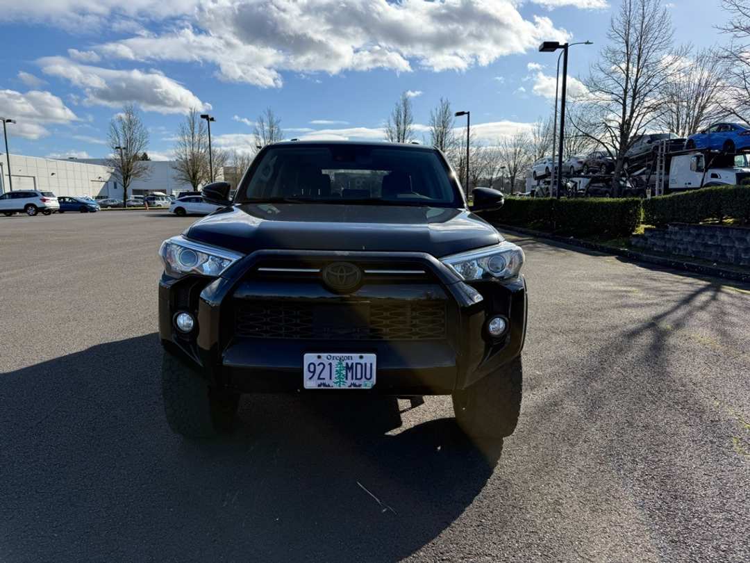 2020 Toyota 4Runner SR5 Premium - Image 2