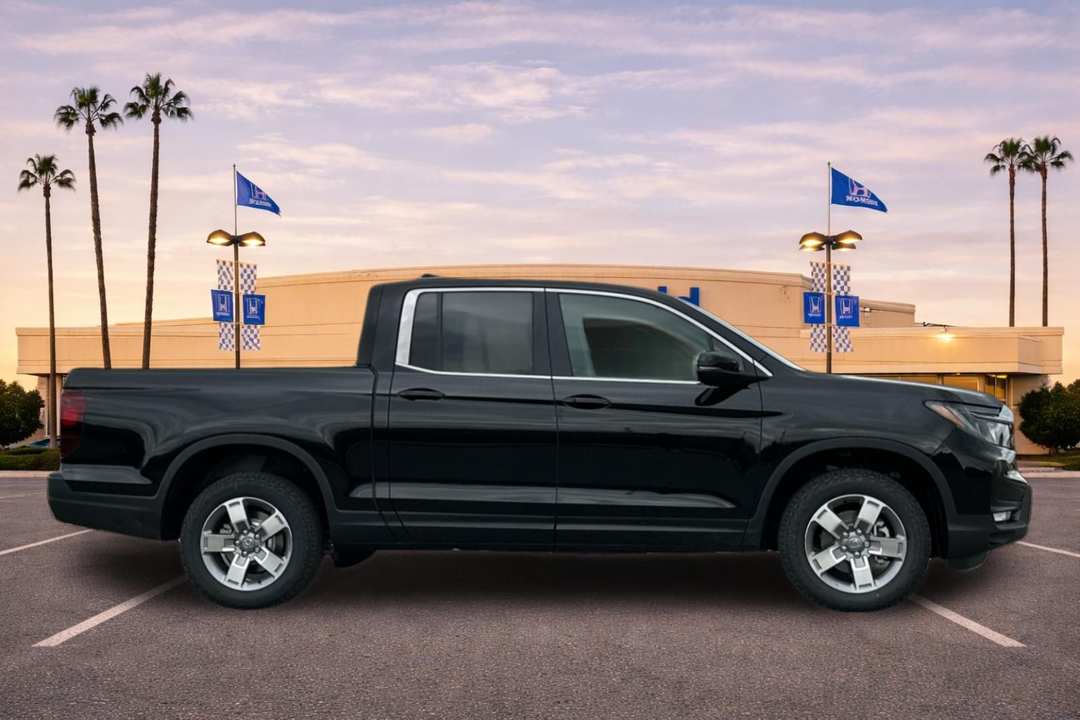 2026 Honda Ridgeline RTL - Image 3