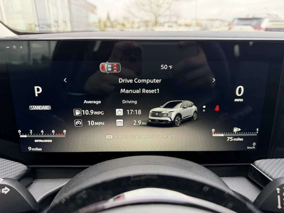 2026 Nissan Kicks SR - Image 22