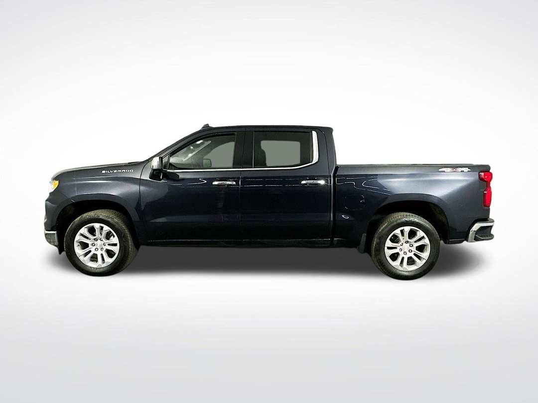 2022 Chevrolet Silverado 1500 LTZ - Image 5