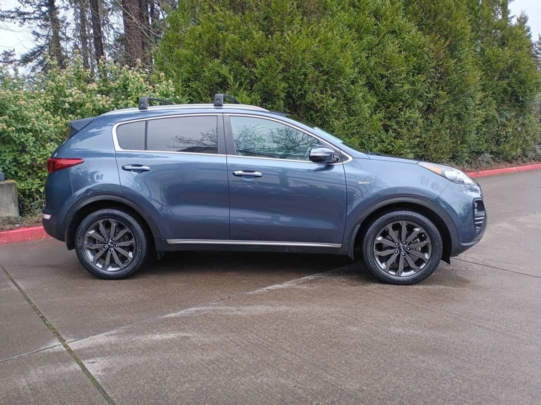 2018 Kia Sportage EX - Image 3