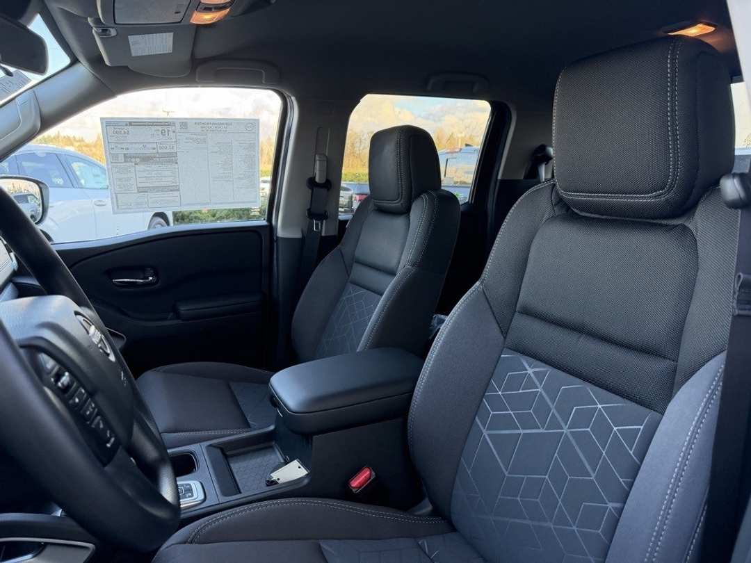 2026 Nissan Frontier SV - Image 13