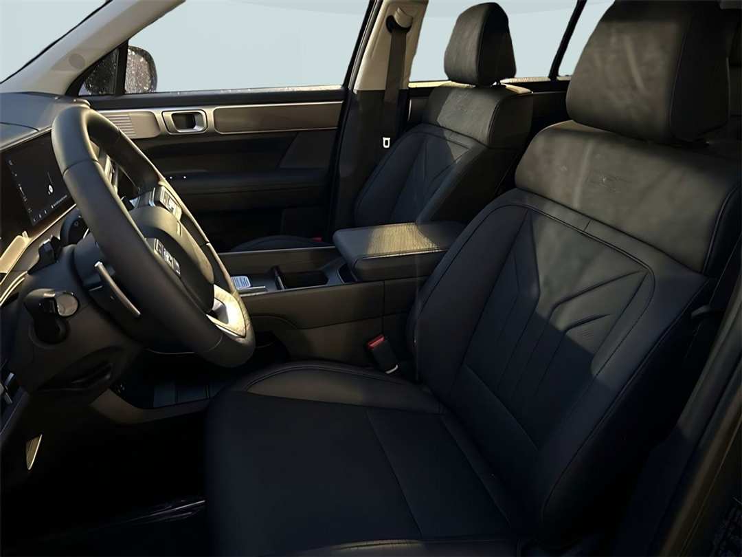 2026 Hyundai Santa Fe XRT - Image 9