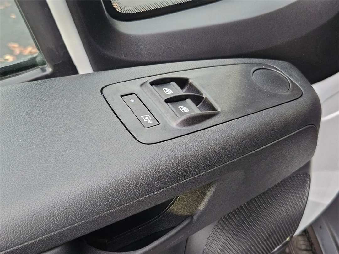2026 Ram Promaster 1500 Low Roof - Image 11