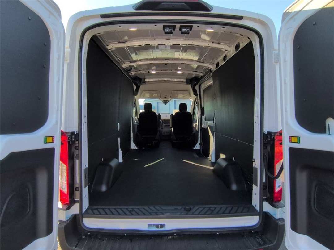 2026 Ford Transit-250 Base - Image 23