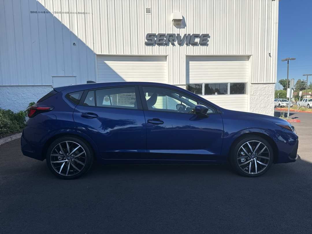 2025 Subaru Impreza Sport - Image 8