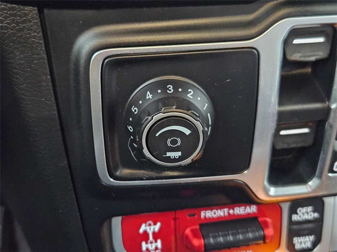 2020 Jeep Gladiator Rubicon - Image 28