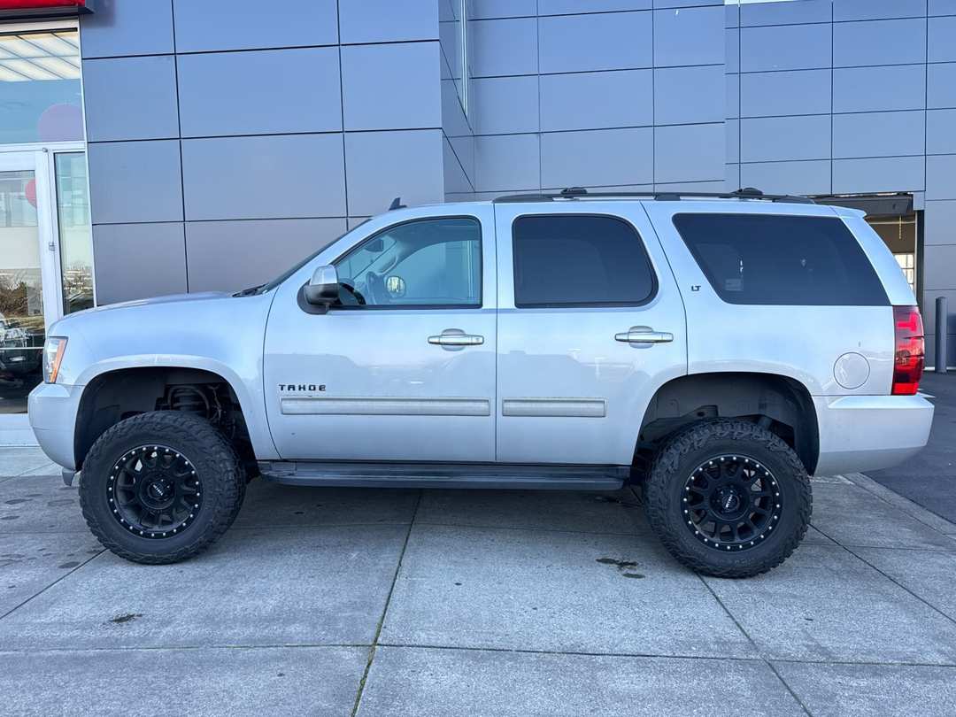 2014 Chevrolet Tahoe LT - Image 6