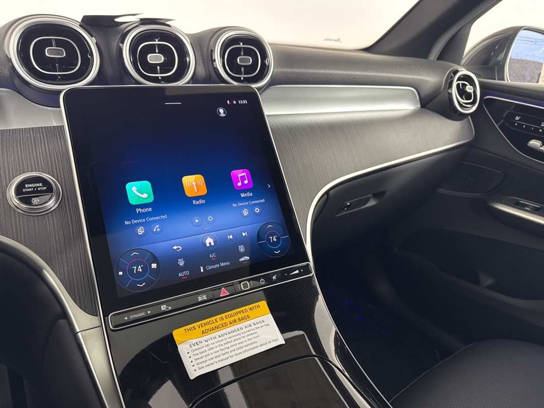 2026 Mercedes-Benz GLC GLC 300 - Image 31