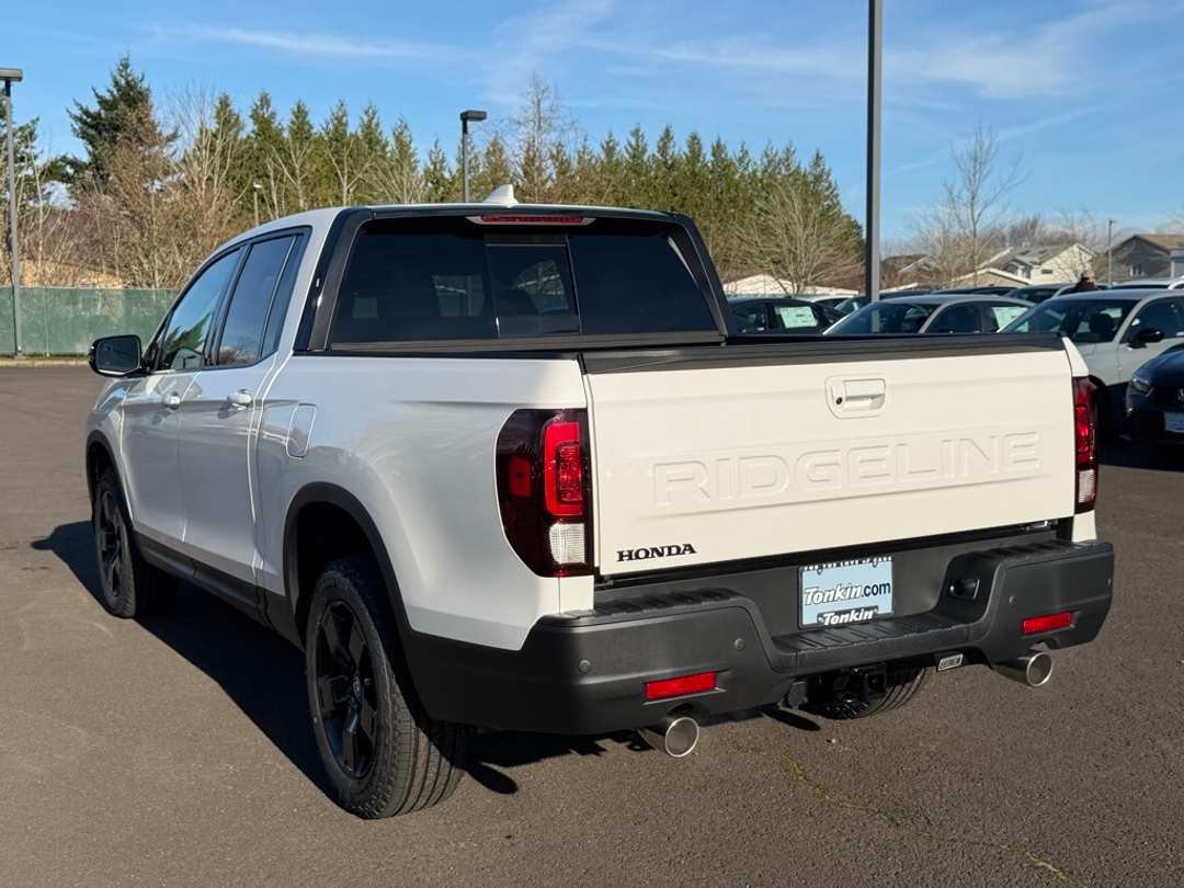2026 Honda Ridgeline Black Edition - Image 6