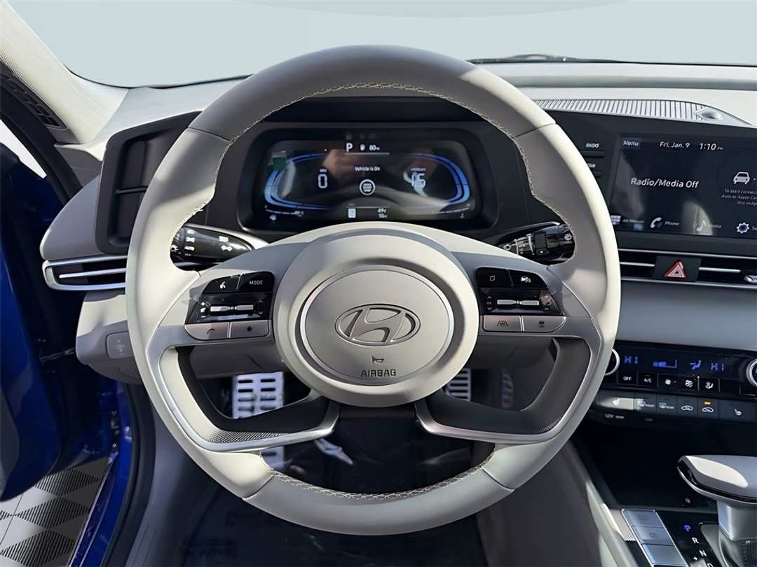 2026 Hyundai Elantra SEL Sport - Image 18