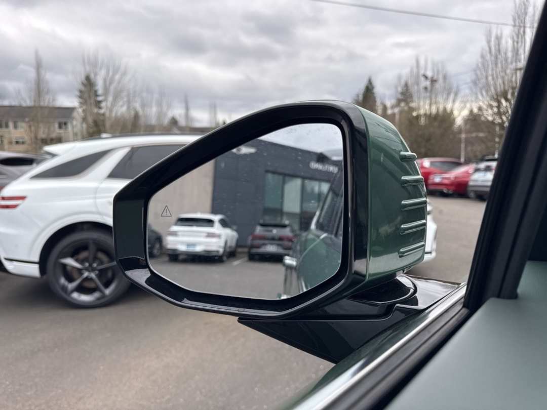 2026 Hyundai Ioniq 9 Performance Calligraphy - Image 40