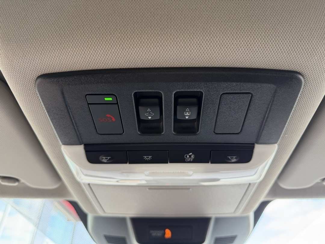 2026 Nissan Rogue Platinum - Image 29