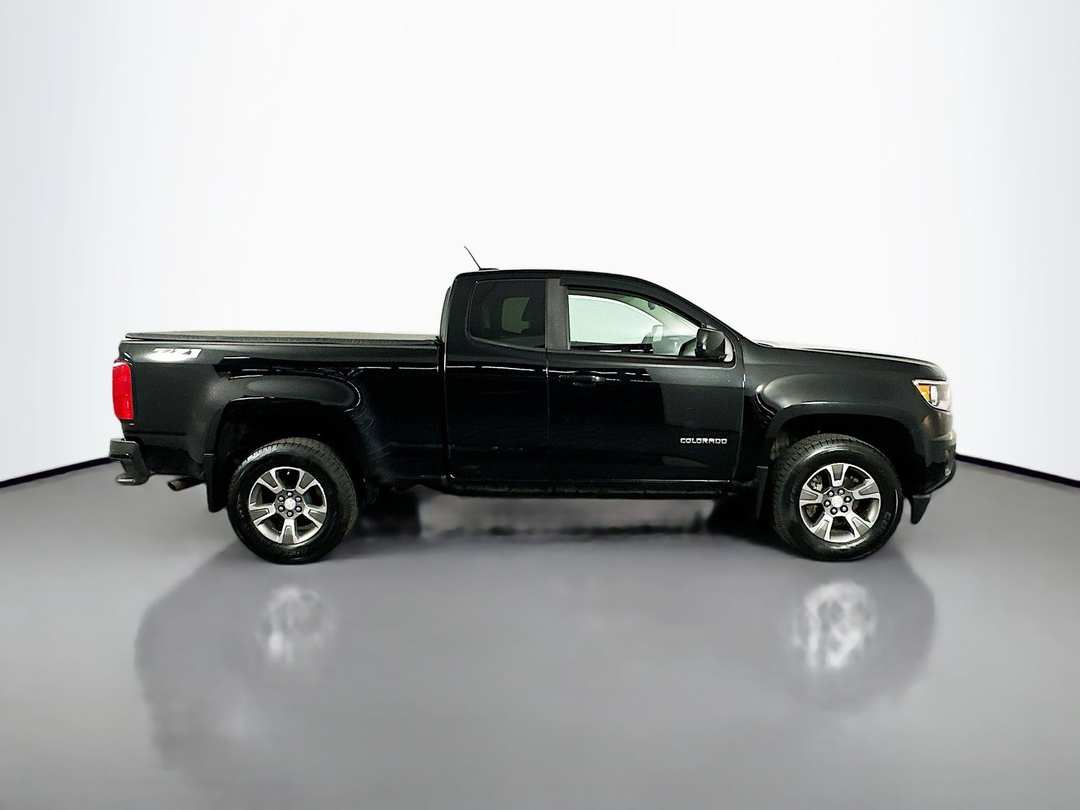 2018 Chevrolet Colorado Z71 - Image 9