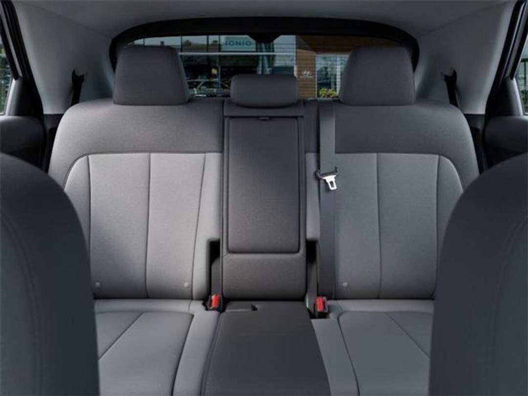 2026 Hyundai Ioniq 5 SE - Image 12