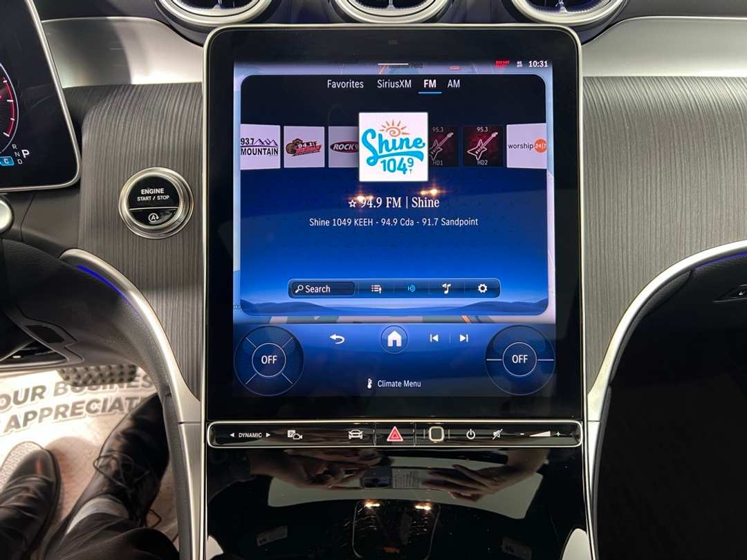 2025 Mercedes-Benz GLC GLC 300 - Image 20