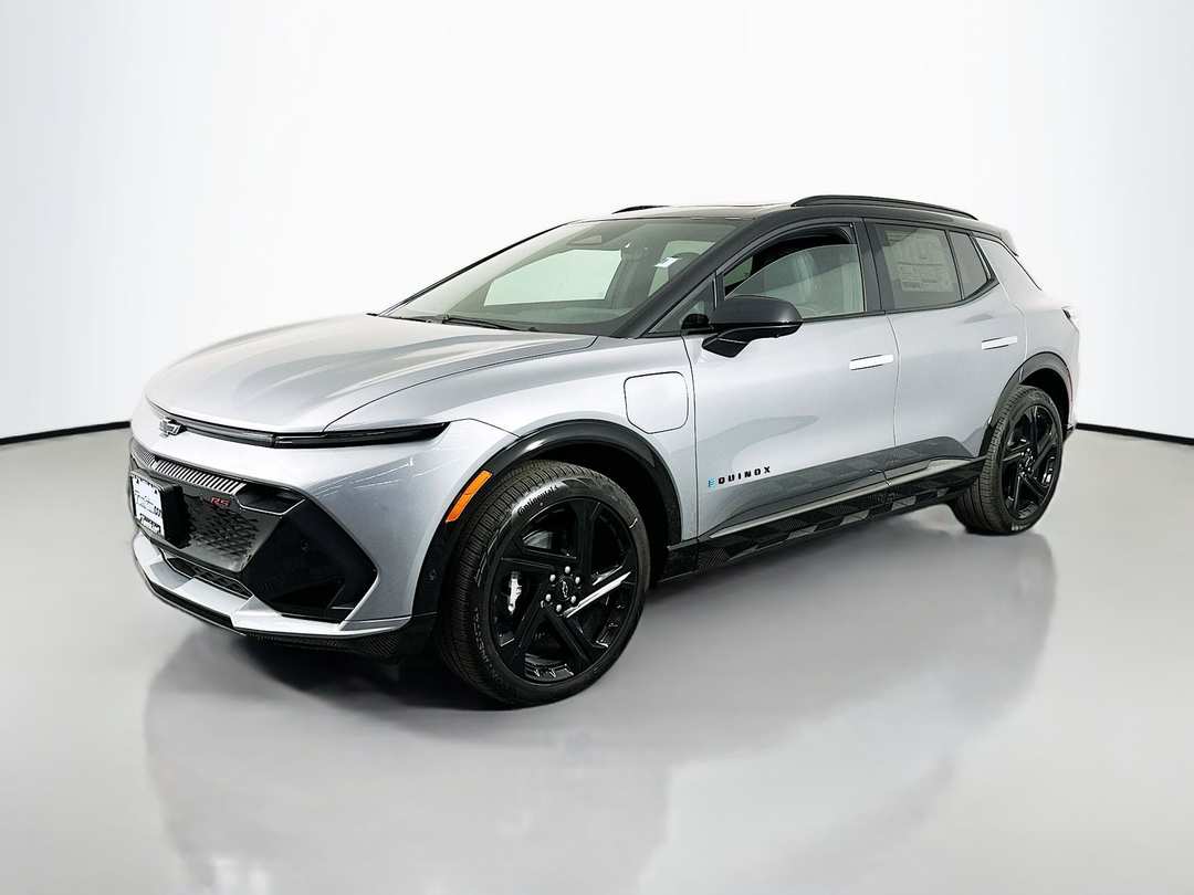 2026 Chevrolet Equinox Ev RS - Image 3