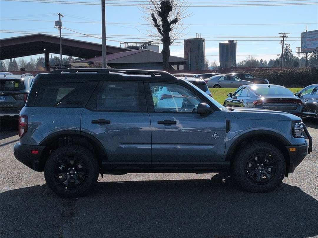2026 Ford Bronco Sport Outer Banks - Image 6
