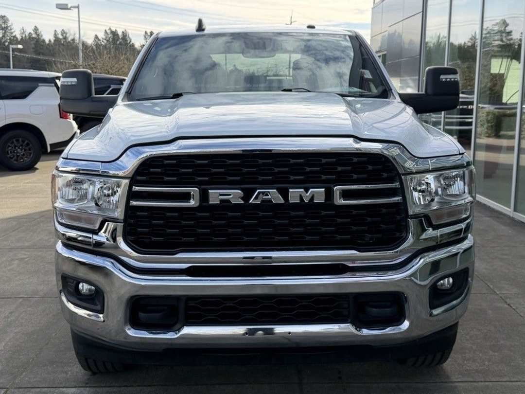 2024 Ram 3500 Big Horn - Image 3