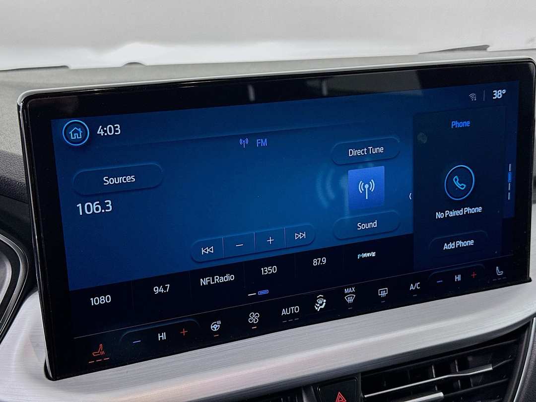 2025 Ford Escape Platinum - Image 16