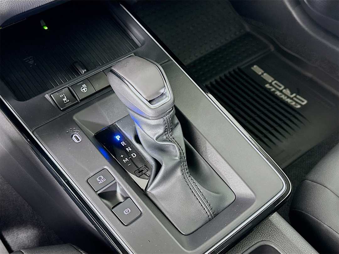 2026 Toyota Corolla Cross XLE - Image 17