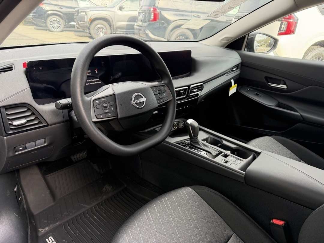 2026 Nissan Sentra SV - Image 15