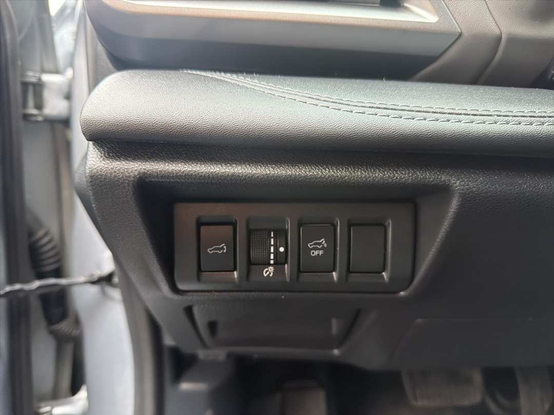 2020 Subaru Outback Limited - Image 33