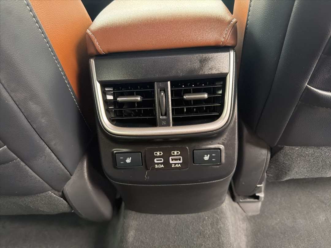 2023 Subaru Outback Touring XT - Image 25
