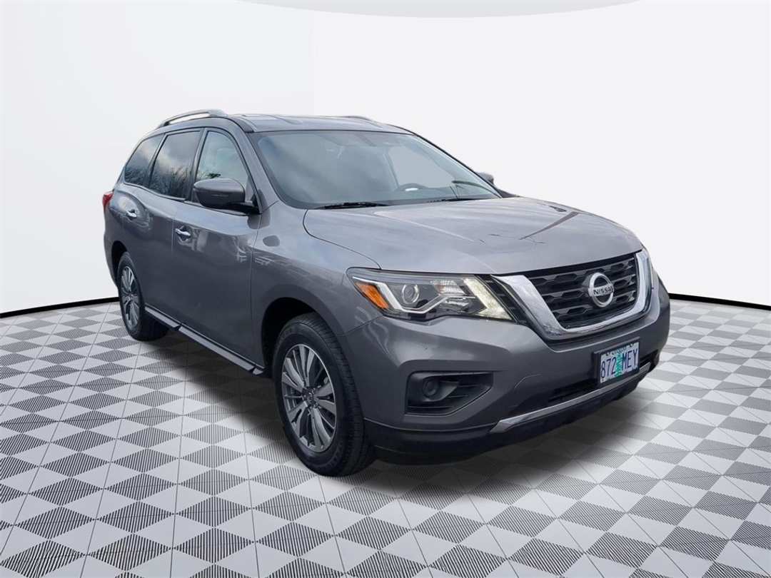 2020 Nissan Pathfinder S - Image 8