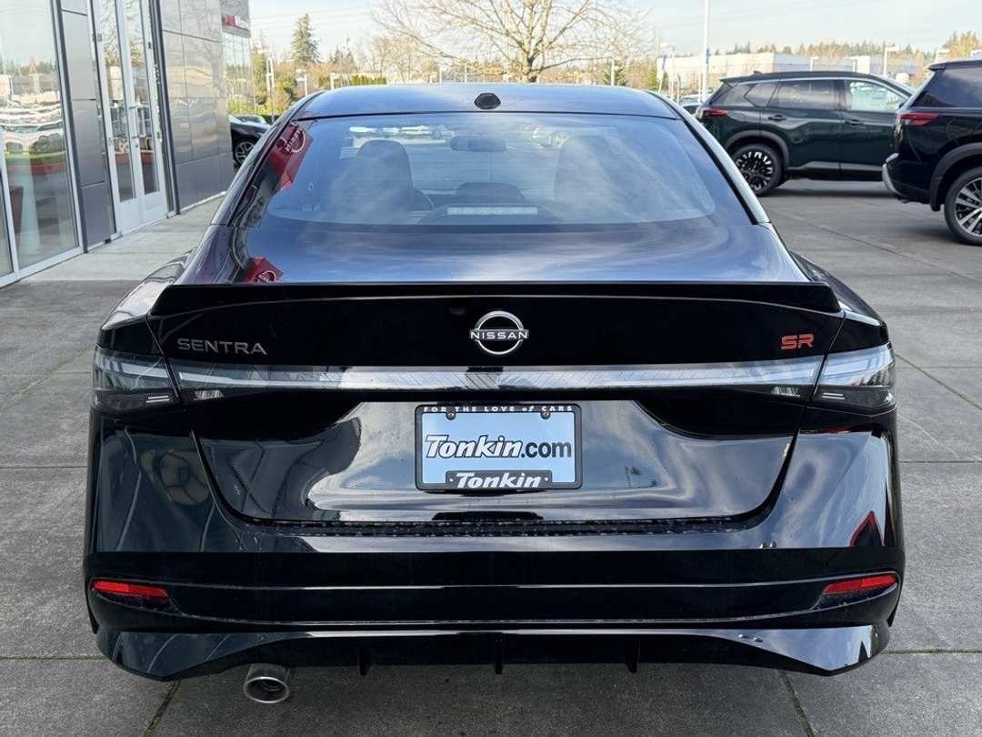 2026 Nissan Sentra SR - Image 6