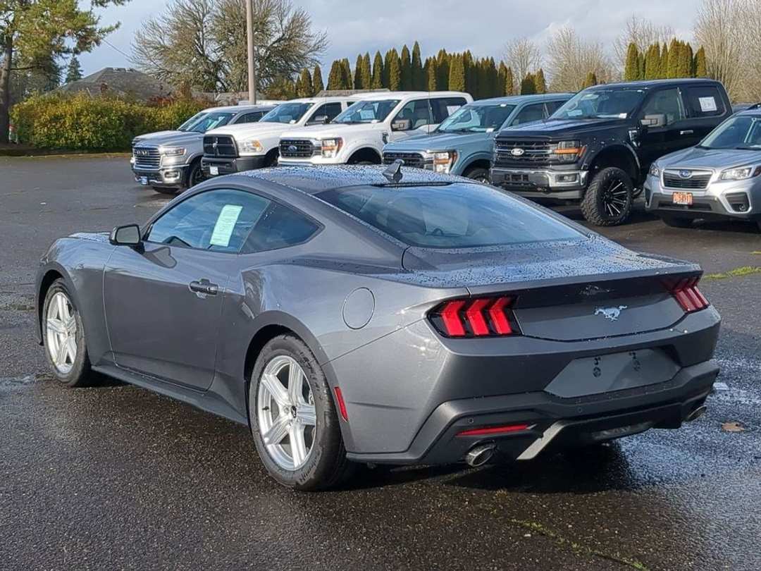 2026 Ford Mustang EcoBoost - Image 3