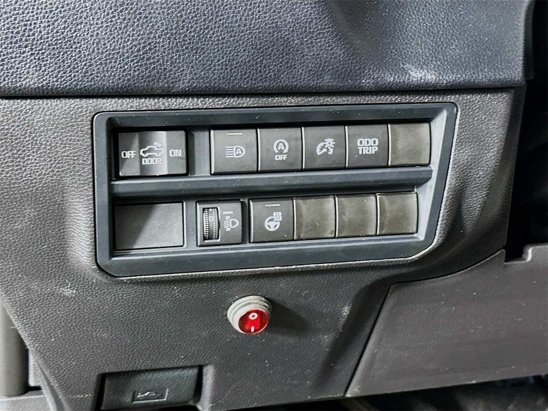 2026 Toyota Tundra SR5 - Image 10