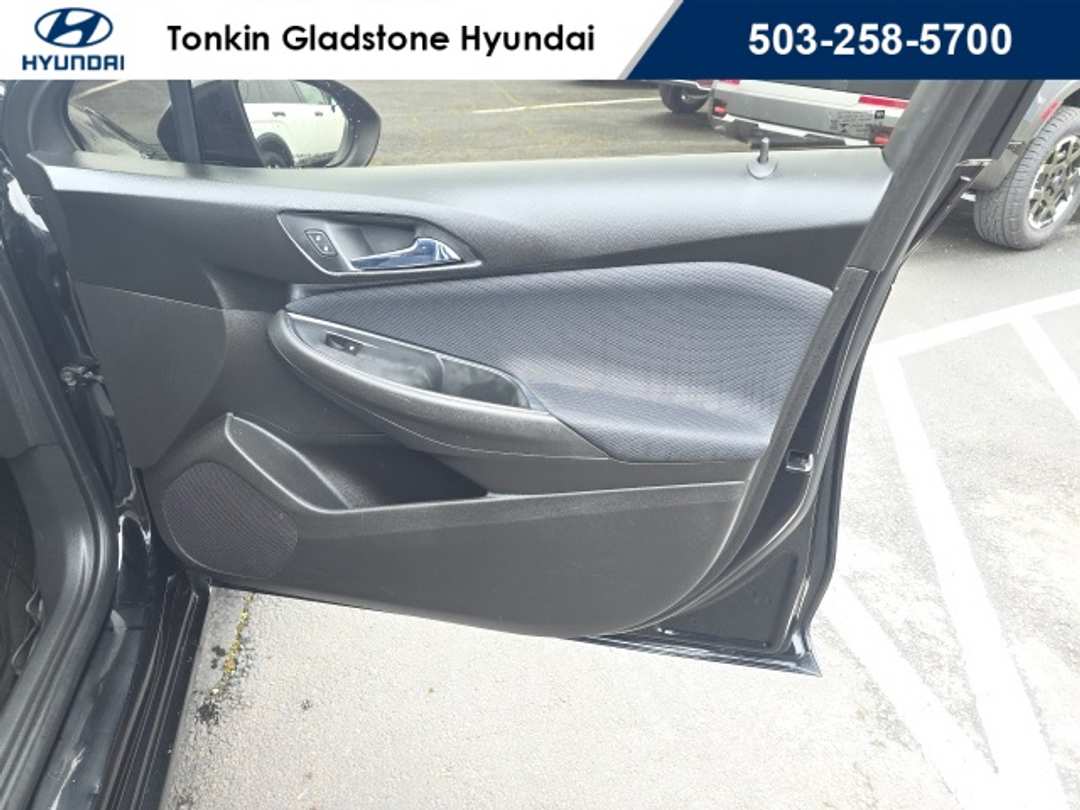 2019 Chevrolet Cruze LS - Image 19