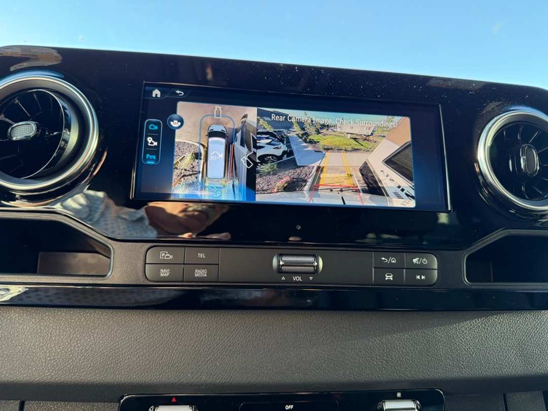 2025 Mercedes-Benz Sprinter 2500 Passenger 144 WB - Image 21