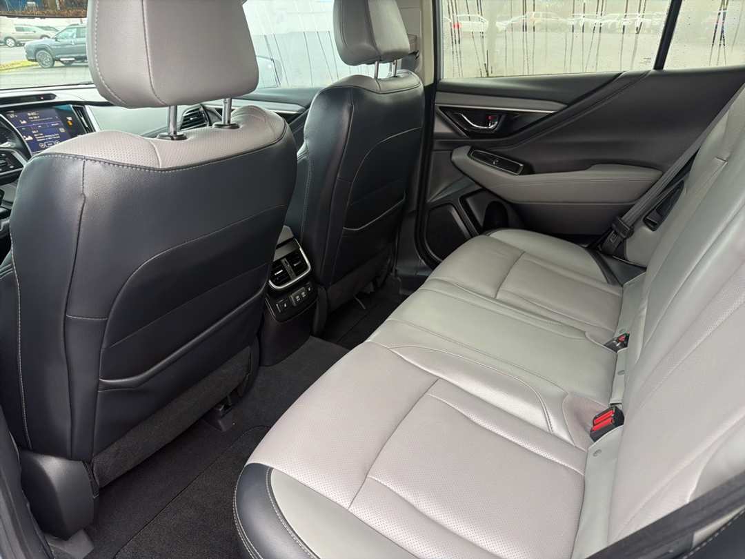 2020 Subaru Outback Limited - Image 19