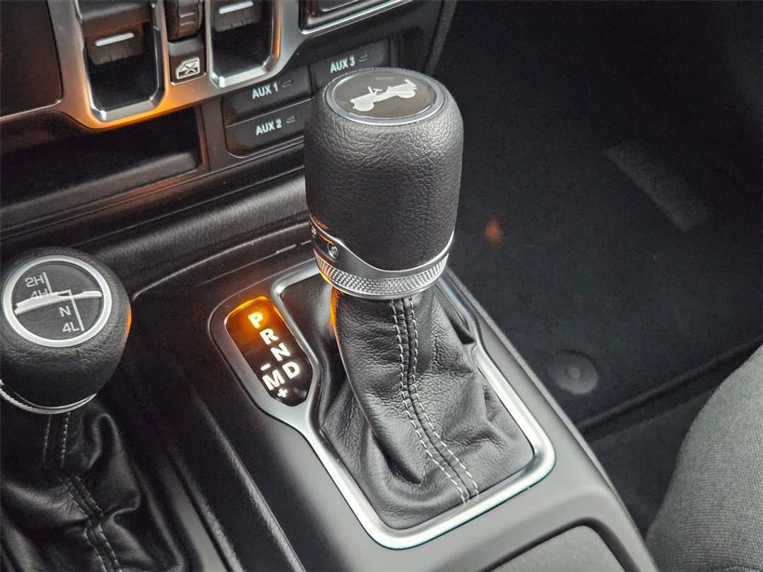 2026 Jeep Wrangler Sport - Image 18