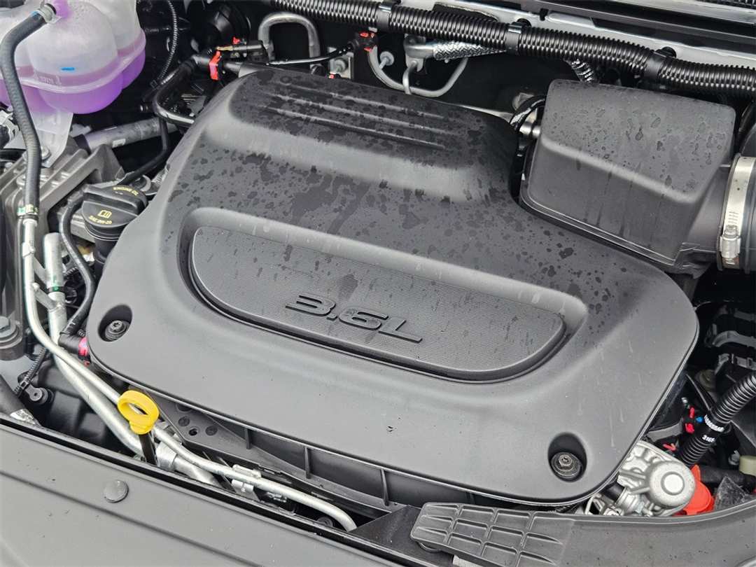 2026 Chrysler Voyager LX - Image 40