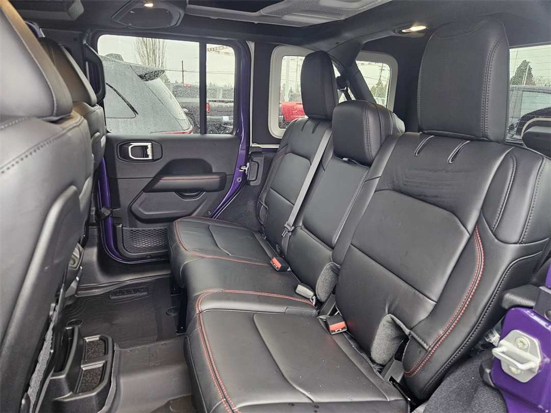 2026 Jeep Wrangler Rubicon X - Image 31