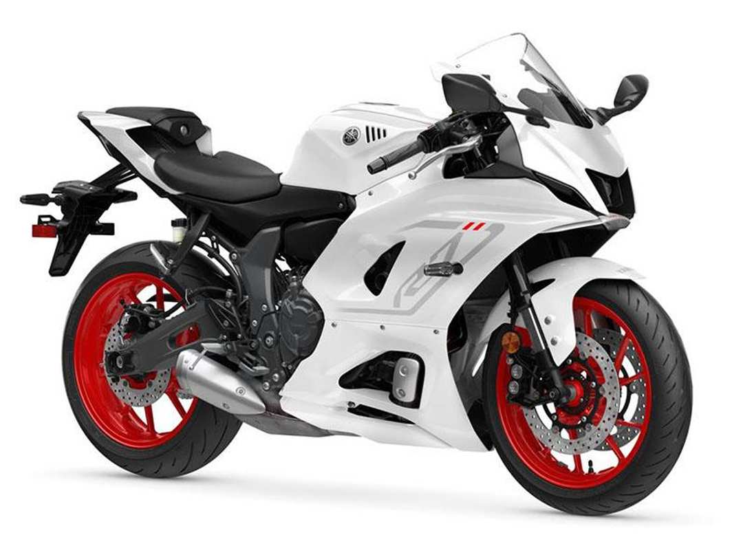 2023 Yamaha Yzf-R7 - Image 2
